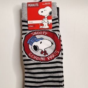 Snoopy socks crew style novelty graphic retro Peanuts brand